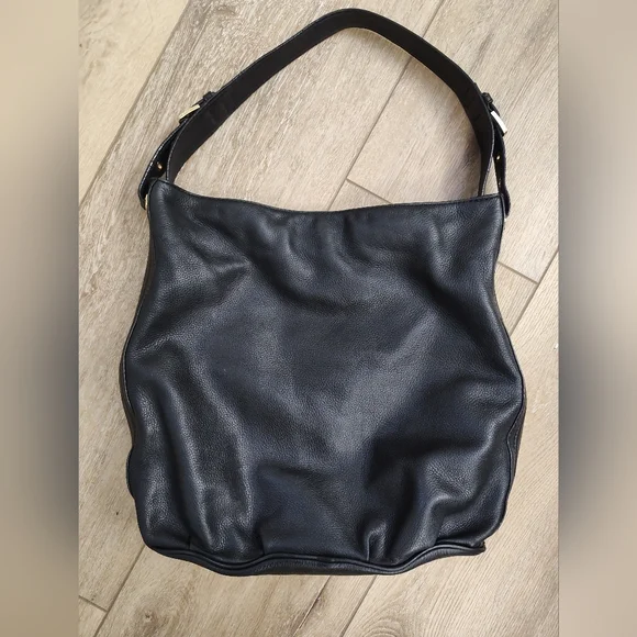 MICHAEL KORS Black Leather Hobo Vintage Shoulder Bag, Turn Lock Pockets - Picture 2 of 12